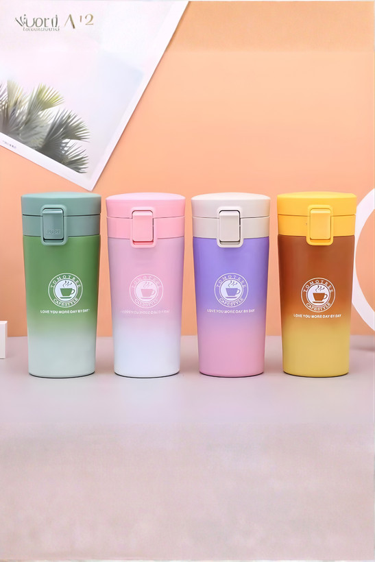 تراول ماگ قفلی پاستلی دو رنگ ظرفیت 380 و 500 میلیلیتر